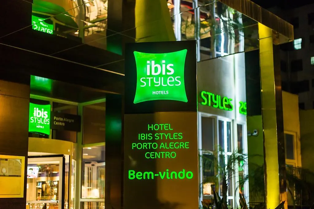 Ibis Styles Porto Alegre Centro -5 Minutos Da Rodoviaria E Do Moinhos De Vento Hotel